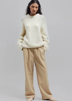 The Frankie Shop Vilo Boucle Sweater Cream Hot