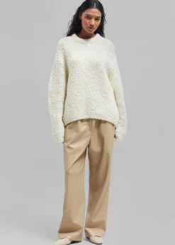 The Frankie Shop Vilo Boucle Sweater Cream Hot