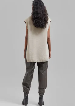 The Frankie Shop Vira Sleeveless Knit Turtleneck Oat Online