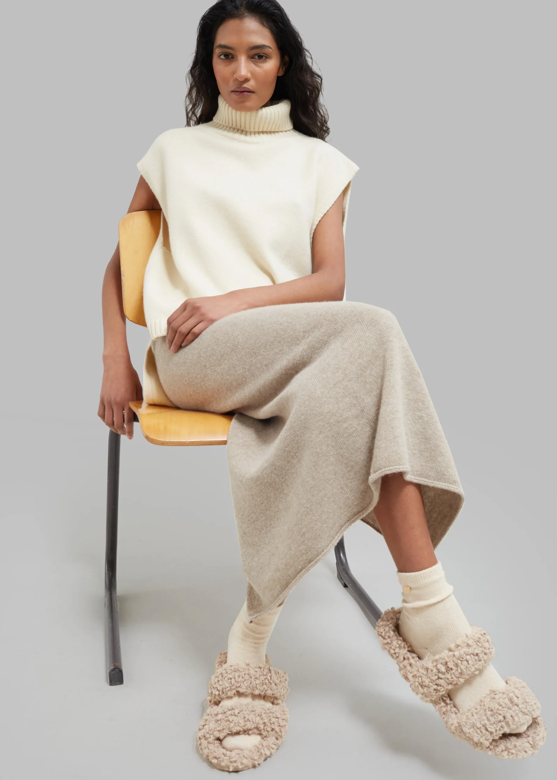 The Frankie Shop Vira Sleeveless Knit Turtleneck Cream