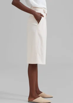 The Frankie Shop Vivian Fluid Pleated Bermuda Shorts Beige Pinstripe New