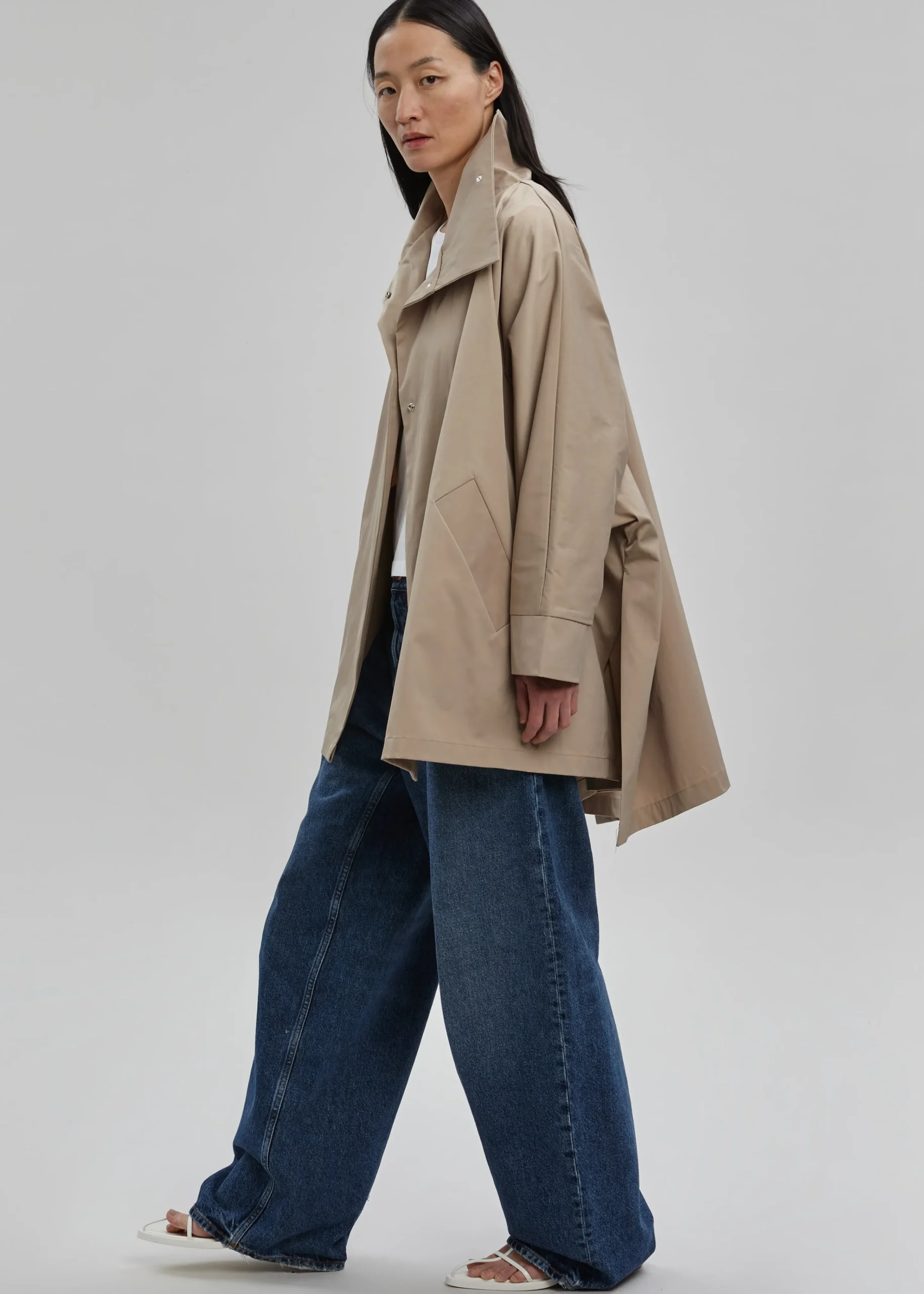 The Frankie Shop Yviche Poncho Jacket Camel New
